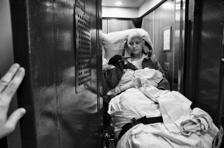 fotografo retrata a su esposa con cancer hasta que muere (26)