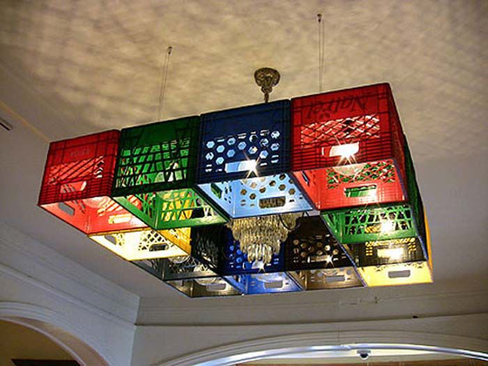 lámpara de techo con rejas de plástico