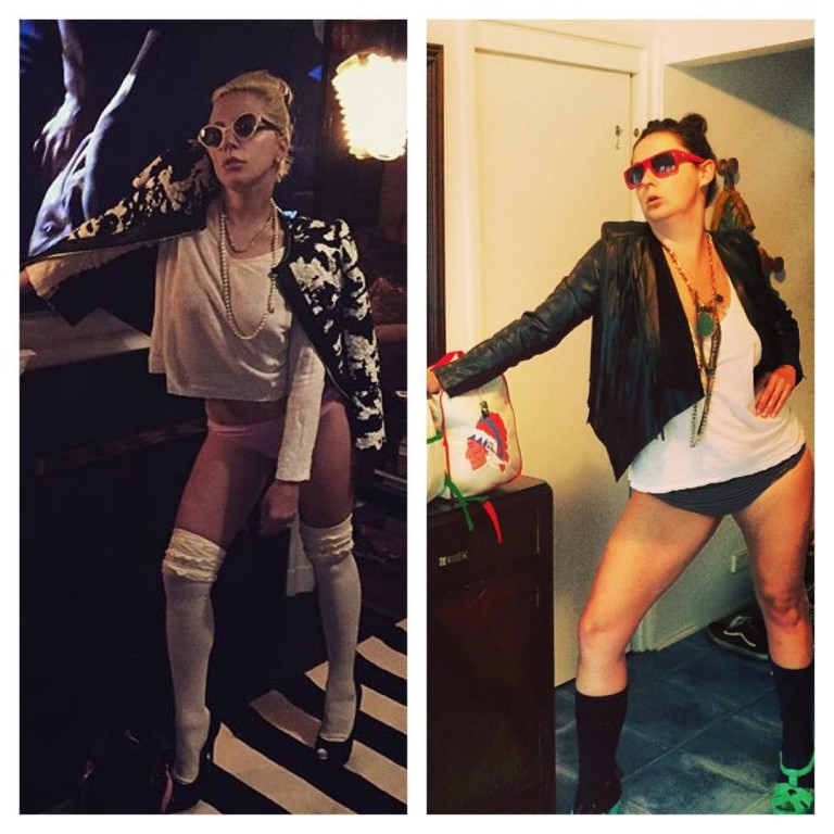 Chica parodiando una divertida imagen de lady gaga