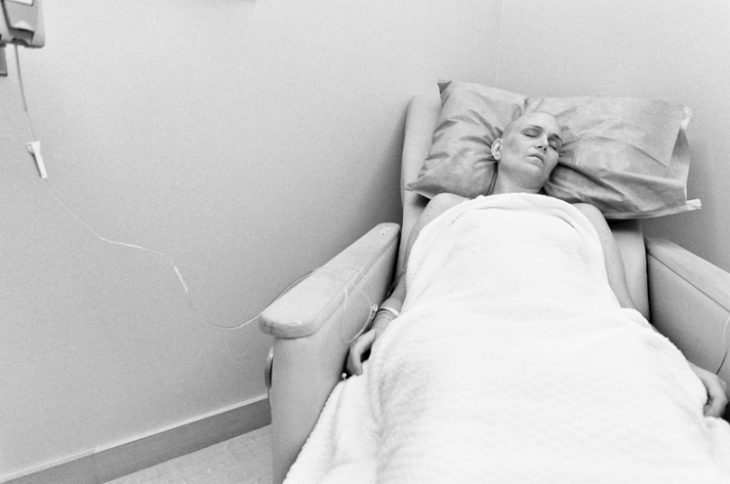 fotografo retrata a su esposa con cancer hasta que muere (24)