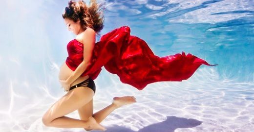 Fotógrafo captura toda la magia del embarazo bajo el agua