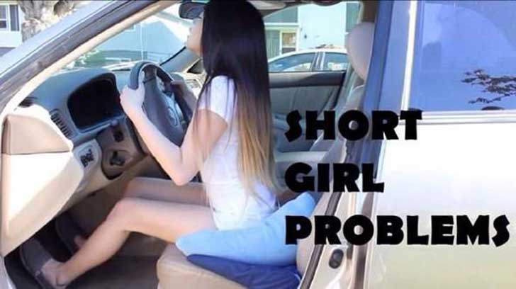 16 cosas con las que toda mujer bajita se sentirá identificada