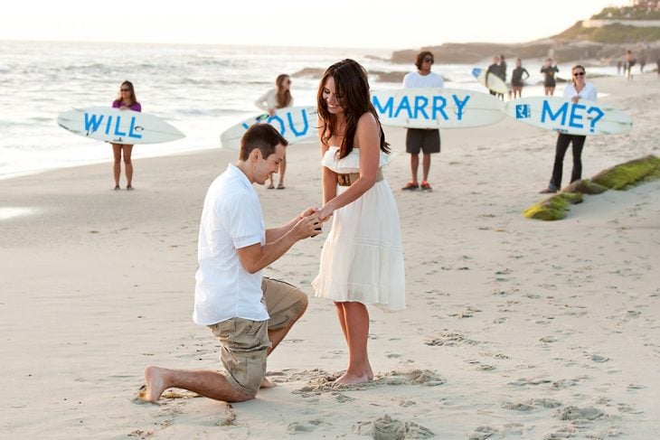 pedida de matrimonio en la playa 