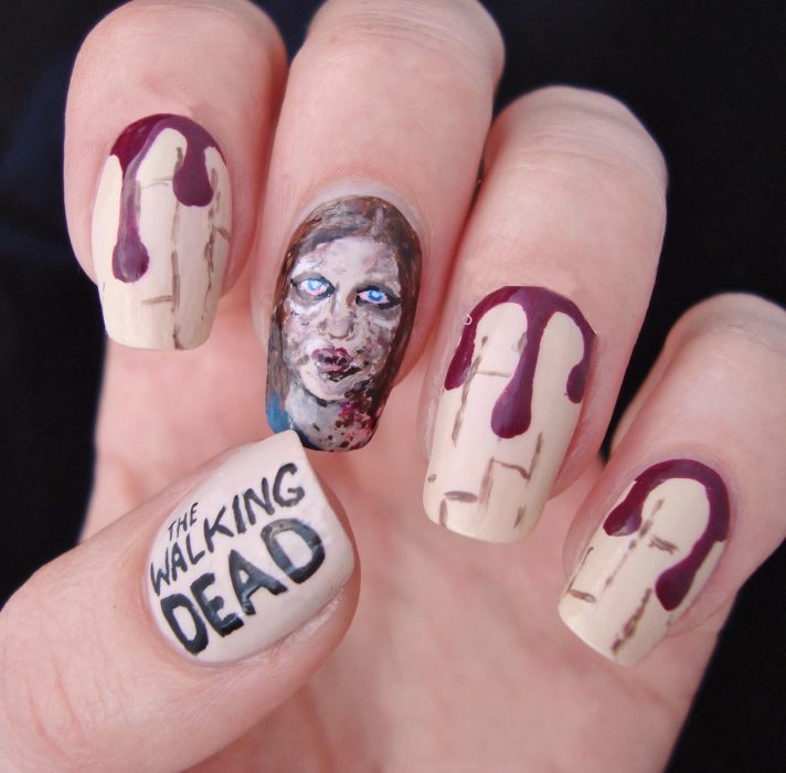 Uñas pintadas como la serie the walking dead 