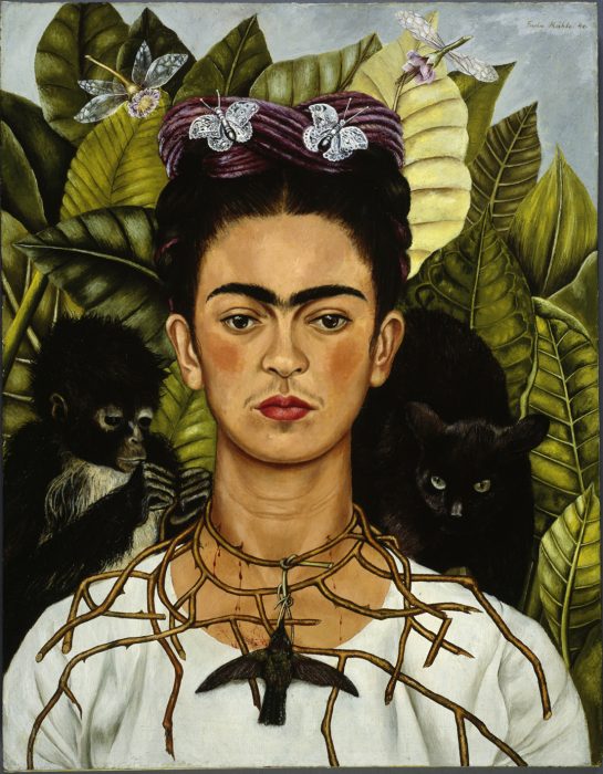 Autorretrato con pájaro, mariposas y changos