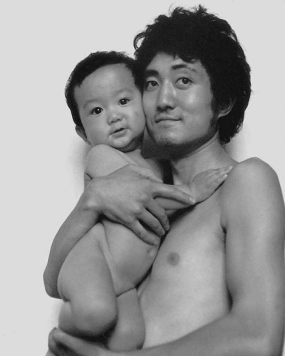Padre e hijo misma foto 29 años (2)