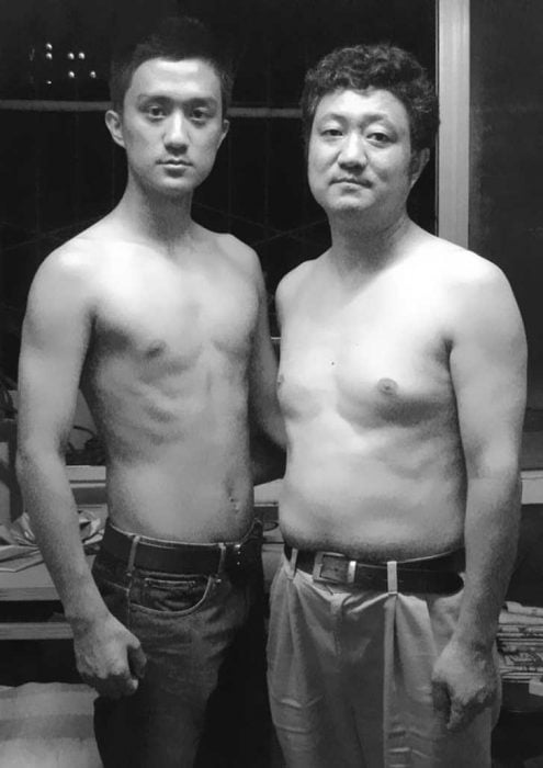 Padre e hijo misma foto 29 años (22)