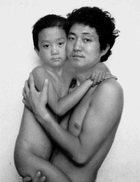 Padre e hijo misma foto 29 años (8)