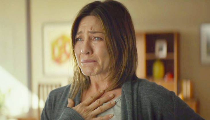 Jennifer Aniston llorando 