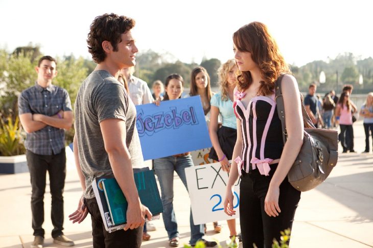 Escena de la película Easy A 