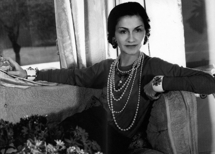 Diseñadora de modas coco chanel 