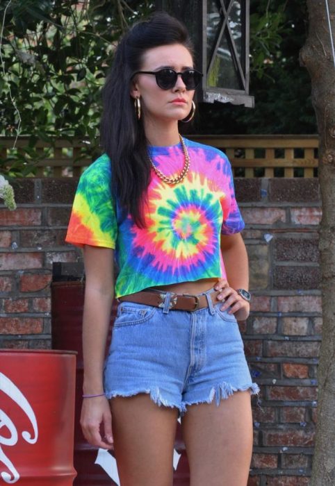 playera chica dye desteñida hippie 90s