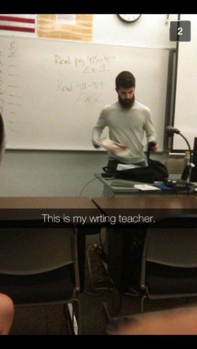 Profesor de redacción muy sexy 