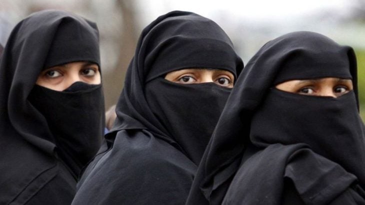 Mujeres árabes con burka