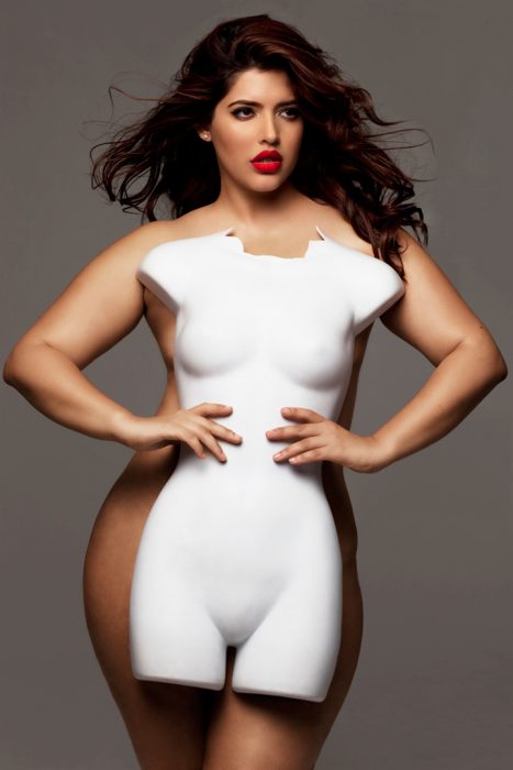 Modelo plus size Denise Bidault