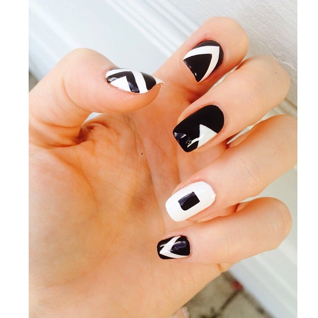 40 Increíbles diseños en blanco y negro para pintar tus uñas