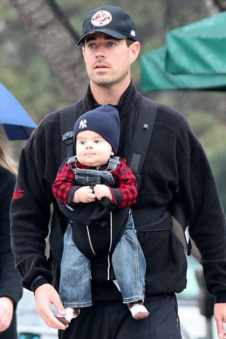 Carson Daly y su hijo de paseo