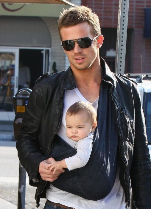 Cam Gigandet y su hijo pequeño