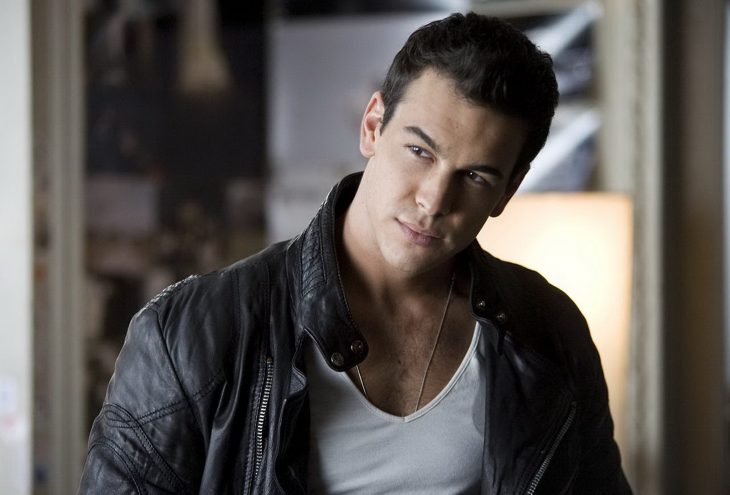 Mario casas en la película tres metros sobre el cielo 