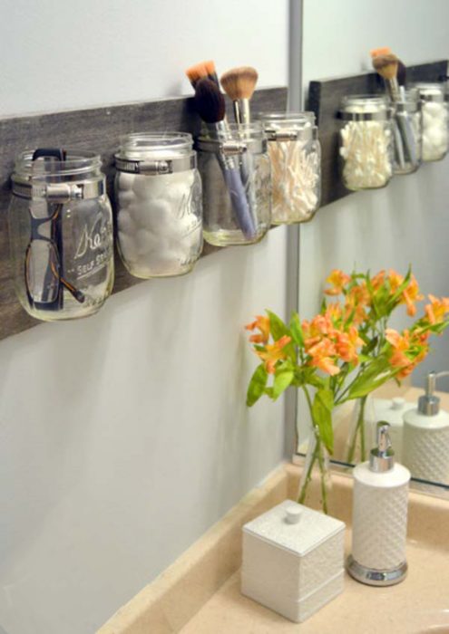 organizador para el baño con mason jars