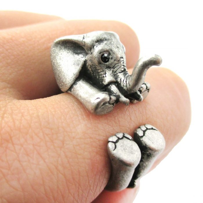 anillo en forma de elefante 