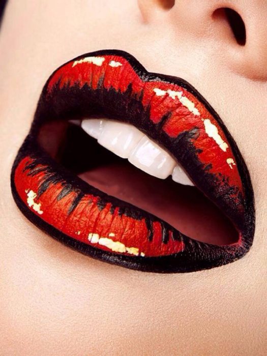 Diseño de labios para halloween como una historieta 