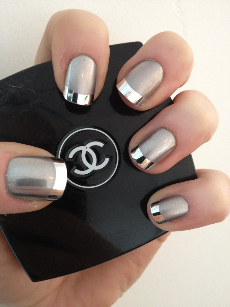 15 Diseños de uñas metálicos para brillar cual estrella en Navidad   Metallic nail art Rose gold nails Metallic nails