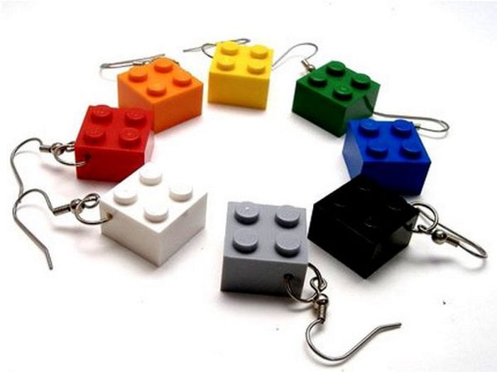 aretes de piezas de lego