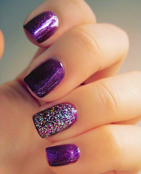 15 Diseños para lucir unas elegantes uñas color morado