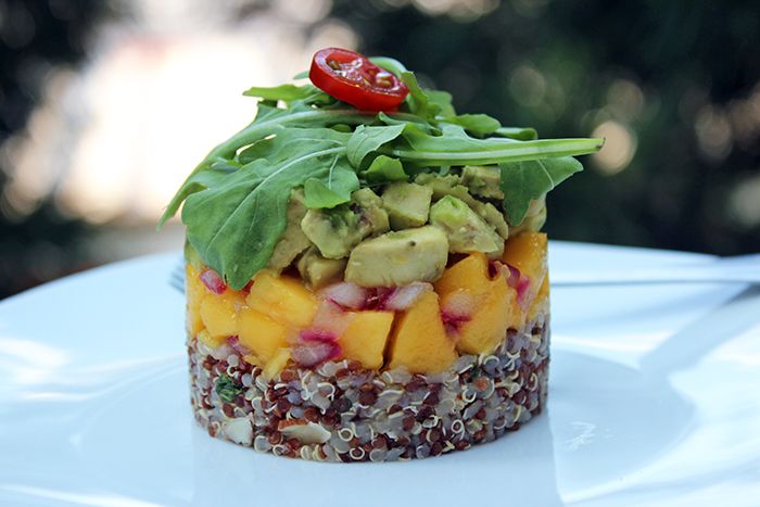 ensalada quinoa y mango