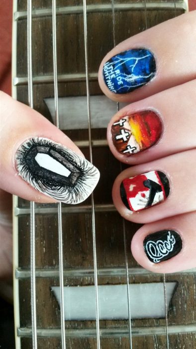 arte en uñas Metallica