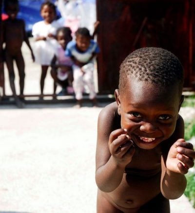 25 Fotografías que captan la inocencia de los niños pequeños