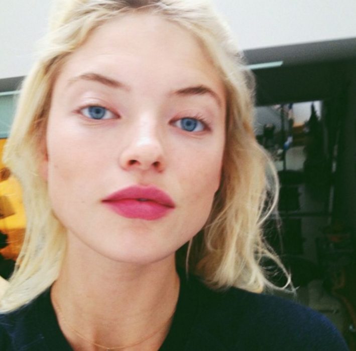 Modelo de victoria secret Martha Hunt sin maquillaje 