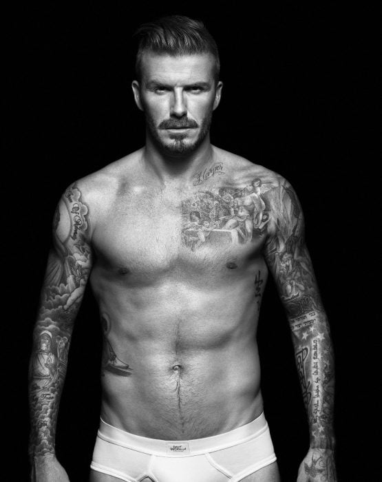 David Beckham modelando ropa interior