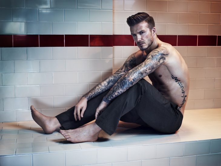 David Beckham posando sin camisa 