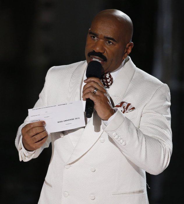 Steve Harvey anuncia error