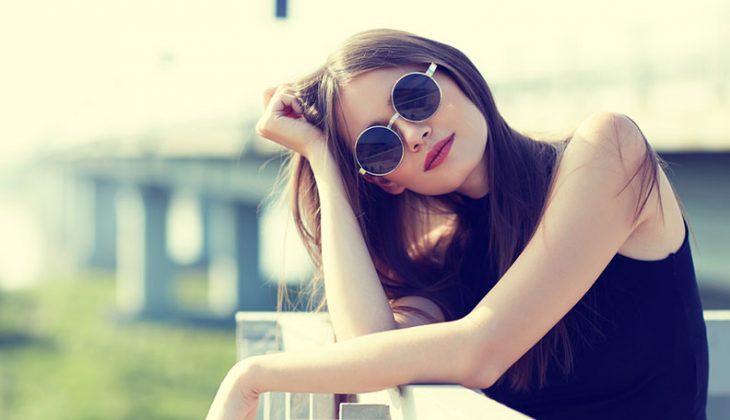 chica con lentes