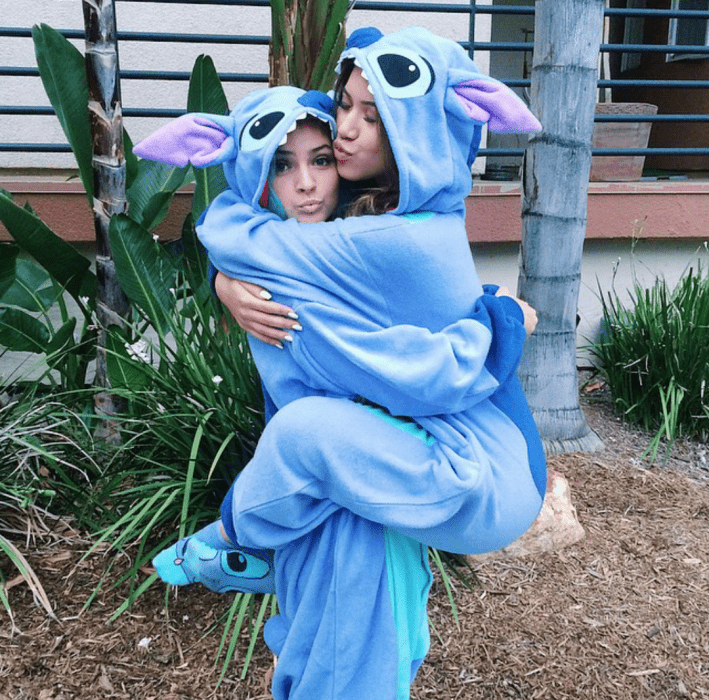 chicas con pijama de animal