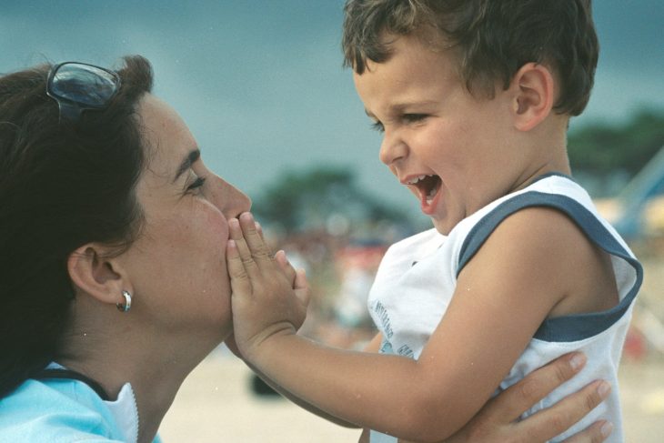 madre con niño