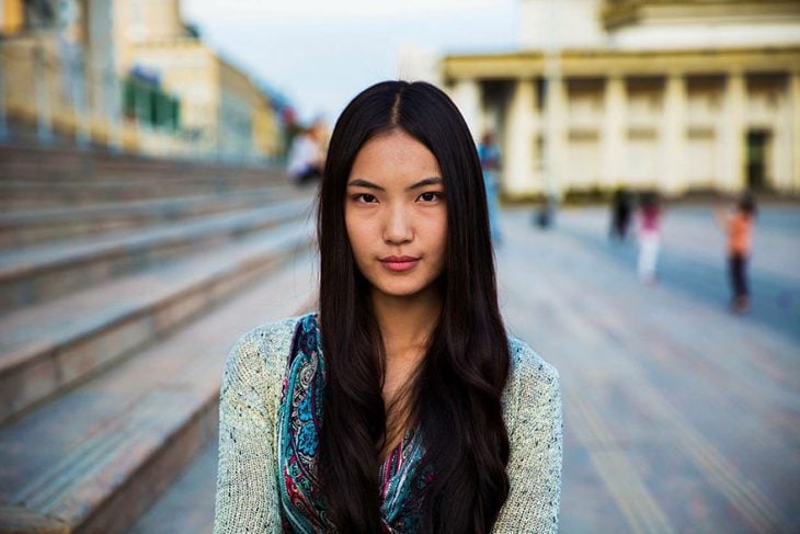 mujer de Mongolia fotografiada por Mihaela Noroc
