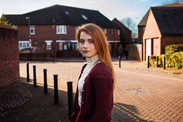 mujer de Inglsterra fotografiada por Mihaela Noroc