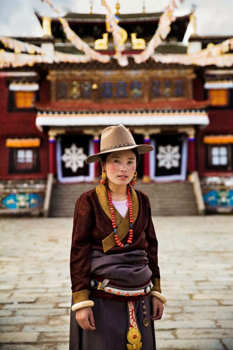 mujer de China fotografiada por Mihaela Noroc