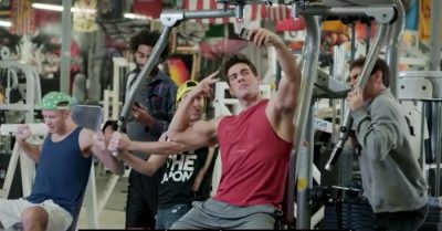 Este divertido “documental” se burla de toda la fauna que habita en los gimnasios ¡Es tan real!