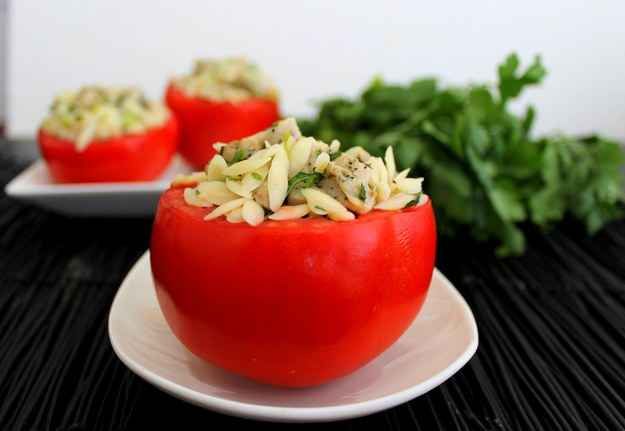 tomates rellenos de atún