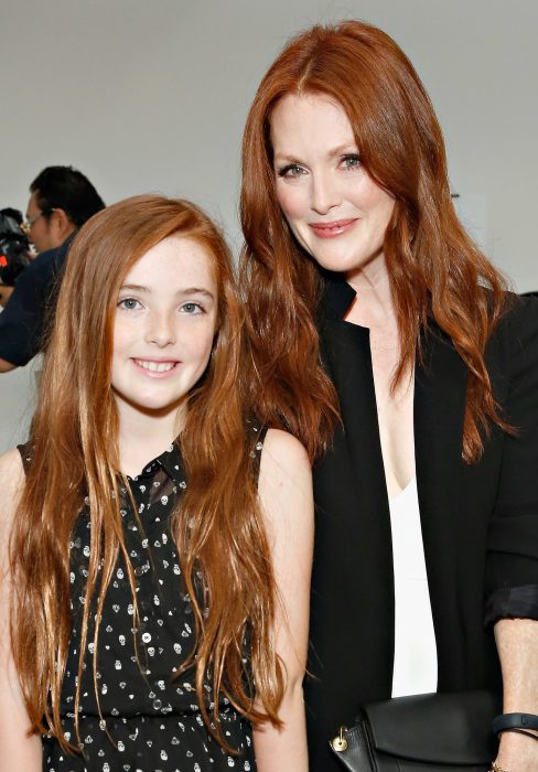 Julianne Moore y Liv Helen Freundlich