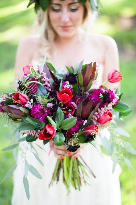 ramo de novia con tulipanes