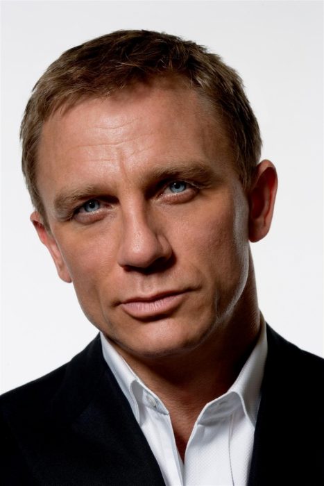 Daniel Craig