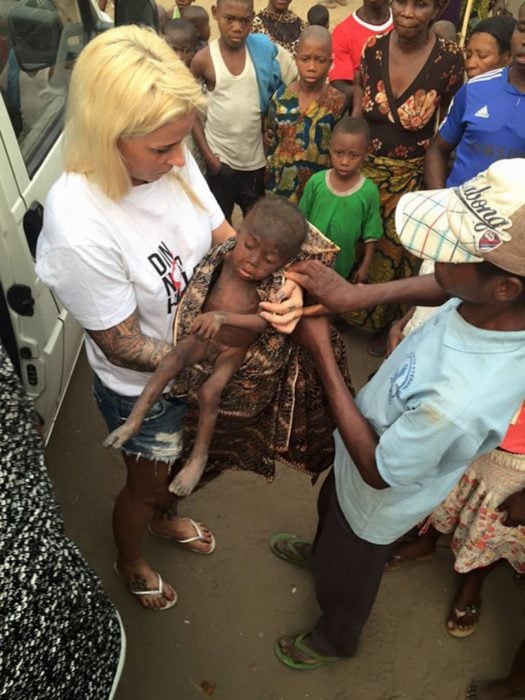 Niño es rescatado en Nigeria 