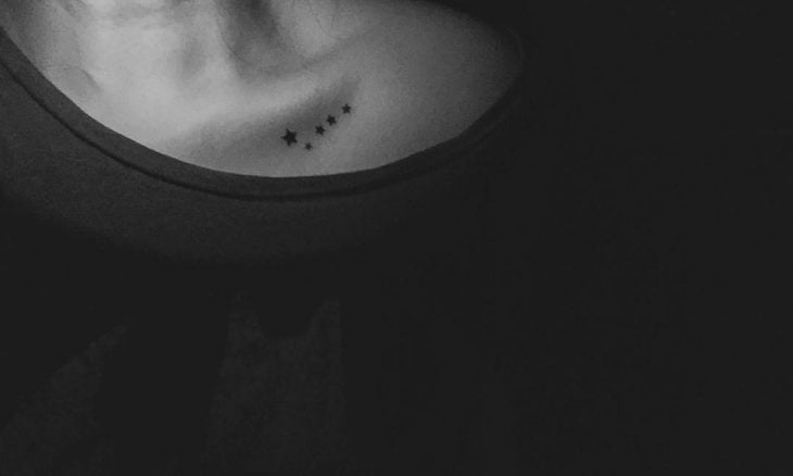 Tatuajes en la clavicula (16)