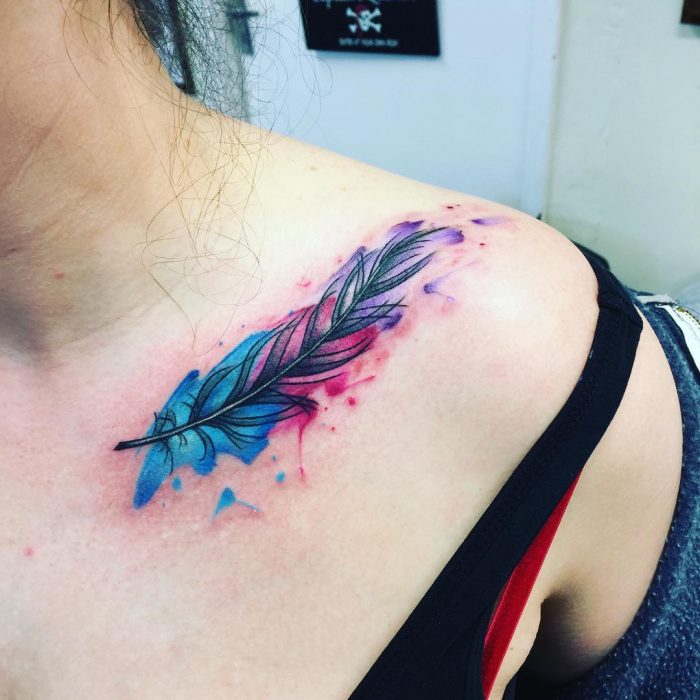 Tatuajes en la clavicula (19)